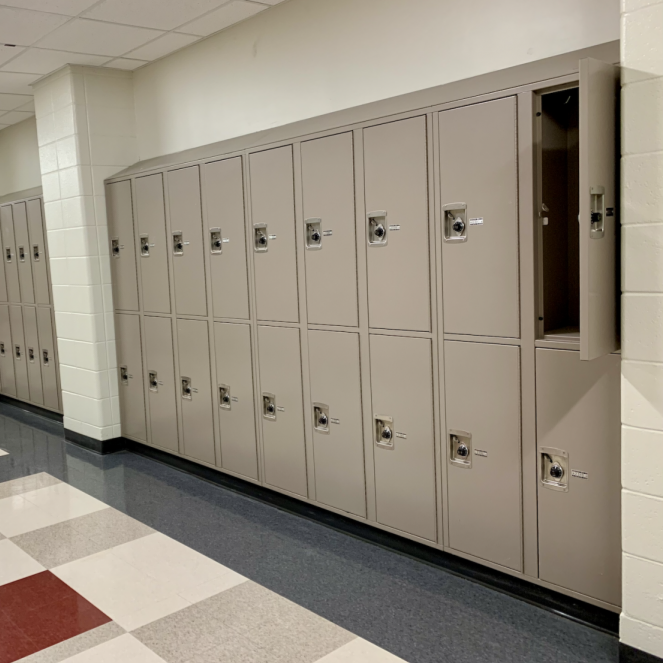 Locker closing